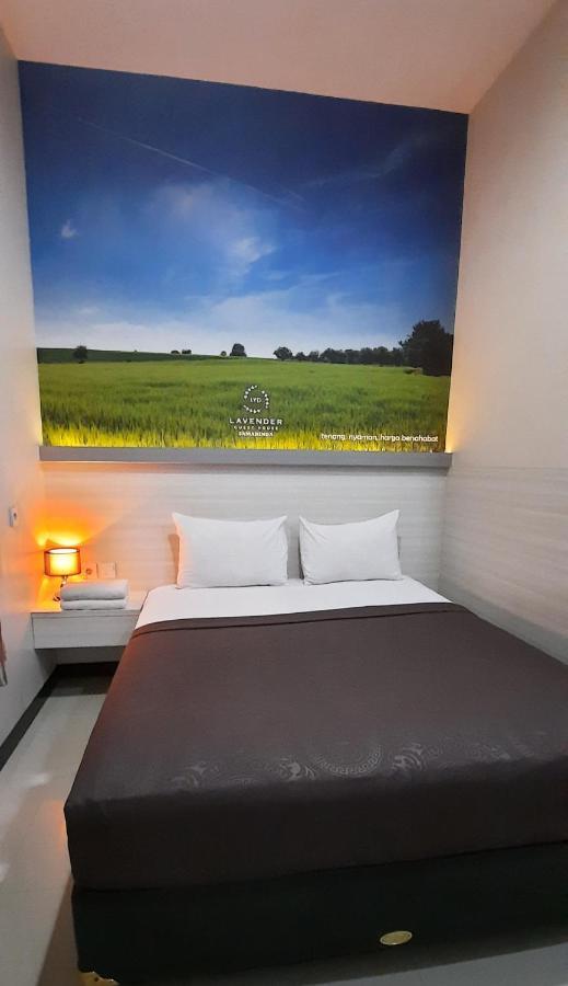 Lavender Guest House Samarinda Buitenkant foto